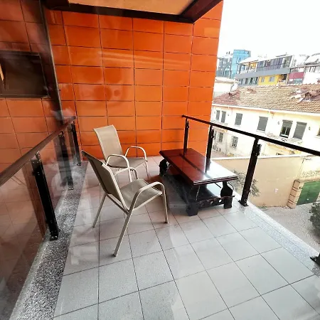 Daire Grande Veranda 2 Tiran