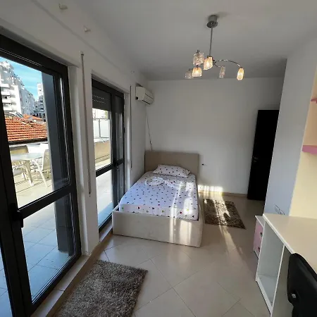 Grande Veranda 2 * Tirana