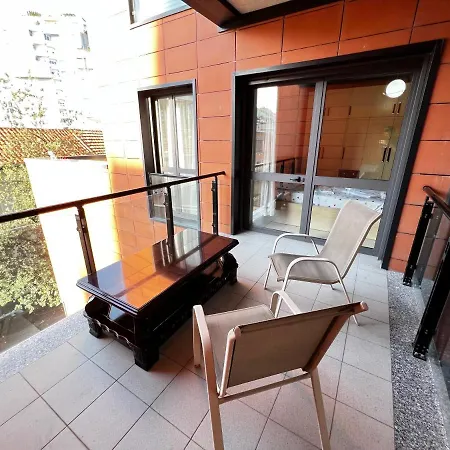 Appartamento Grande Veranda 2 Tirana